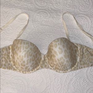 Victoria's Secret Intimates & Sleepwear - Victoria Secret The Nakeds Bra Size 34C Victoria's Secret Intimates & Sleepwear - Victoria Secret The Nakeds Bra Size 34C